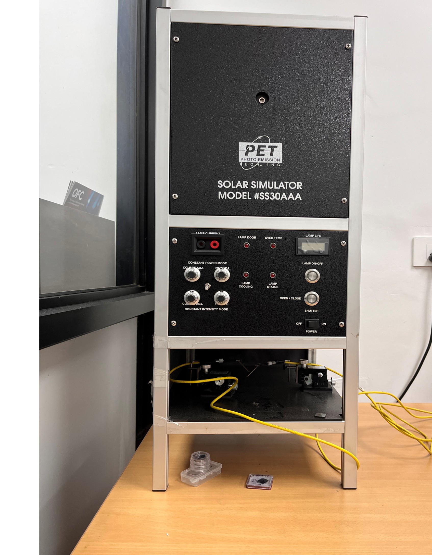 Solar Simulator Model SS30AAA (PET Photoemission)